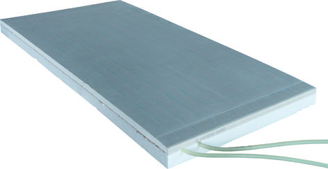 GKCS CLASSIC LIGHT - Stropní panel ze sádrokartonu pro vytápění a chlazení. Expandovaný polystyren EPS, smyčka z trubky 8 x 1 mm s otvorem pro vestavěná světla.